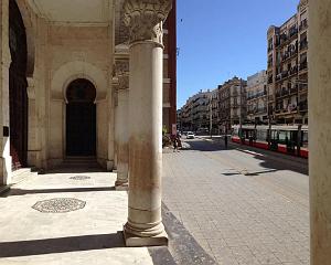ORAN-Parvis de la Synagogue et le Bd Joffre,